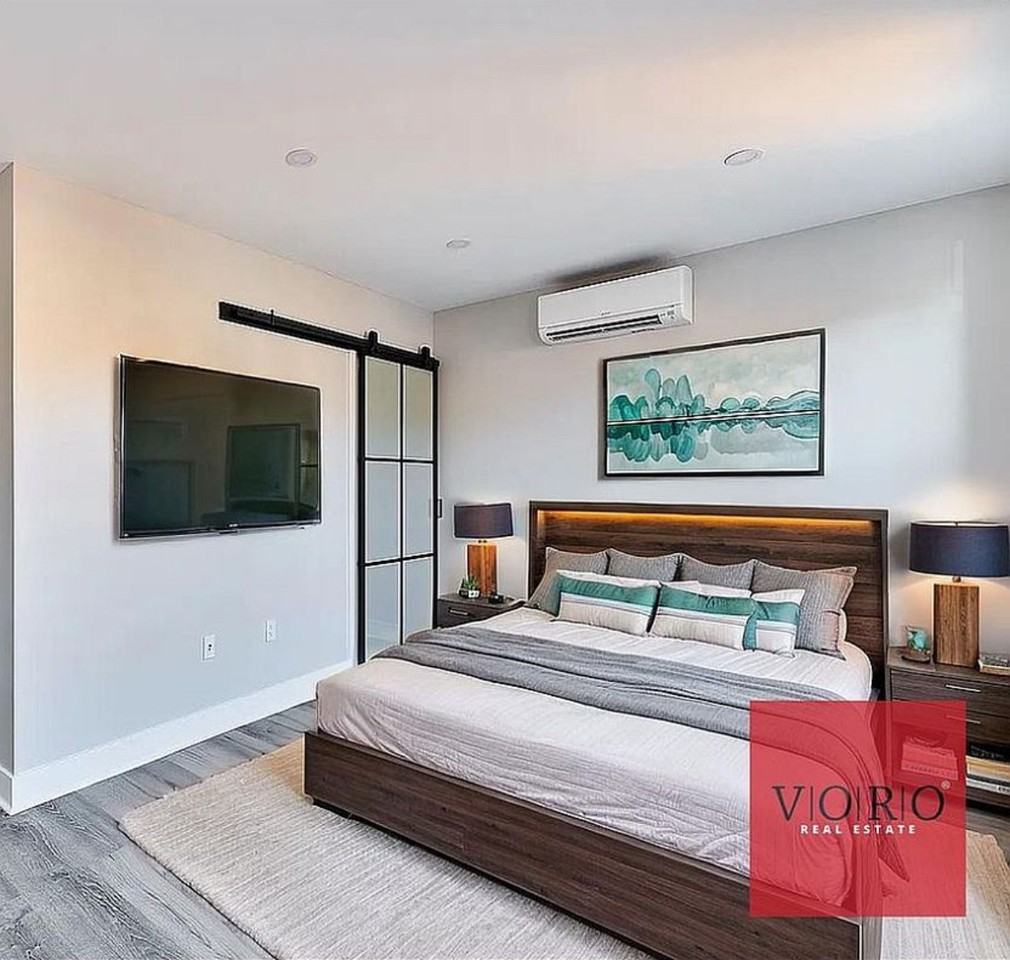 30-86 42nd Street #1 - Photo 3 of 4