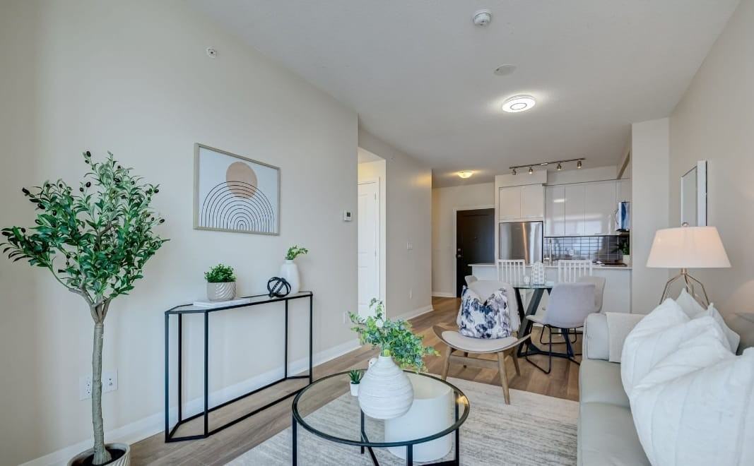 5033 Four Springs Avenue - Photo 3 of 12