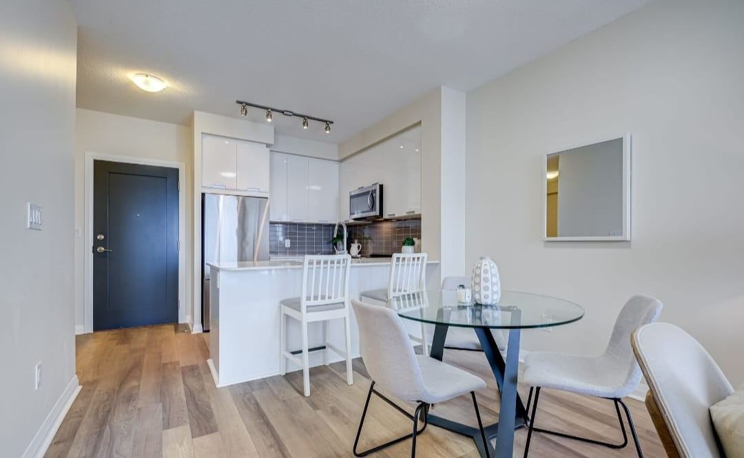 5033 Four Springs Avenue - Photo 4 of 12