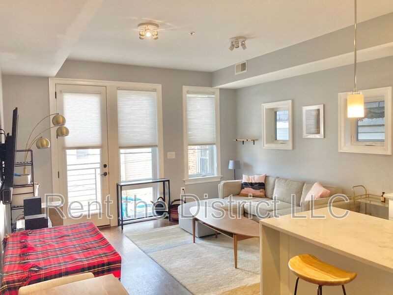 4126 8th St Nw #4 - Photo 6 of 14