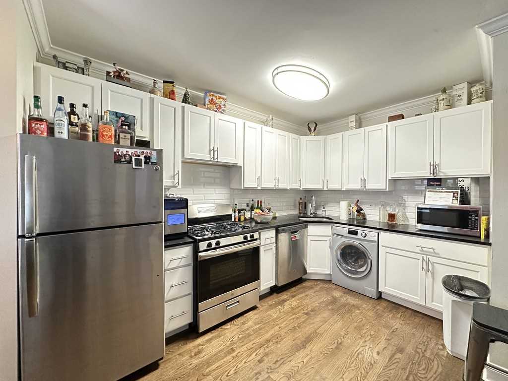 918 Green Bay Rd #2A - Photo 2 of 21