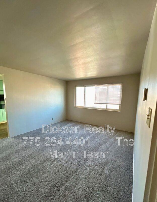 234 18th St - Photo 3 of 12