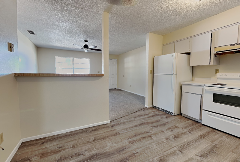 15696 Bolesta Rd #B - Photo 4 of 16