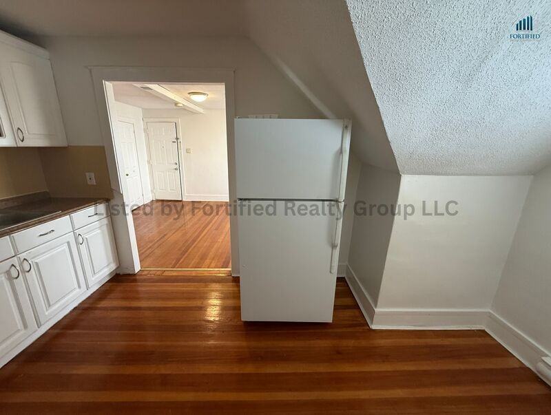 498 Whipple St #3S - Photo 7 of 13