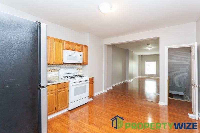 2608 Mcelderry St - Photo 5 of 20