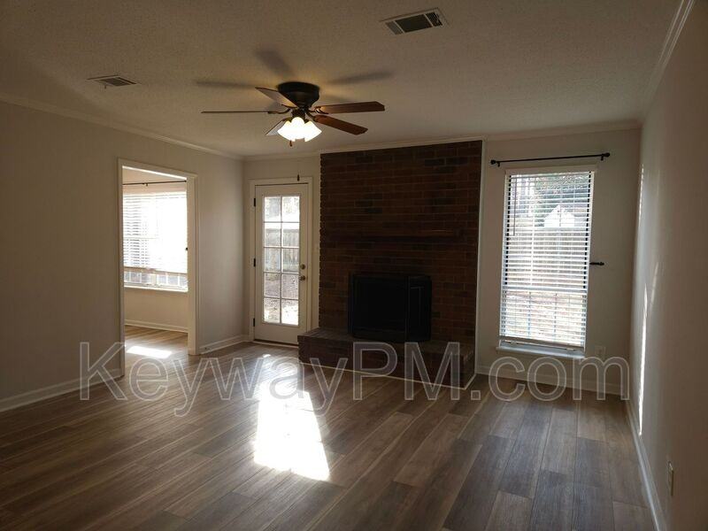 4756 Red Leaf Way - Photo 5 of 33