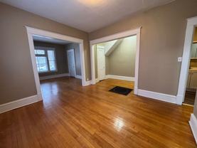 942 Sherburne Ave - Photo 1 of 1