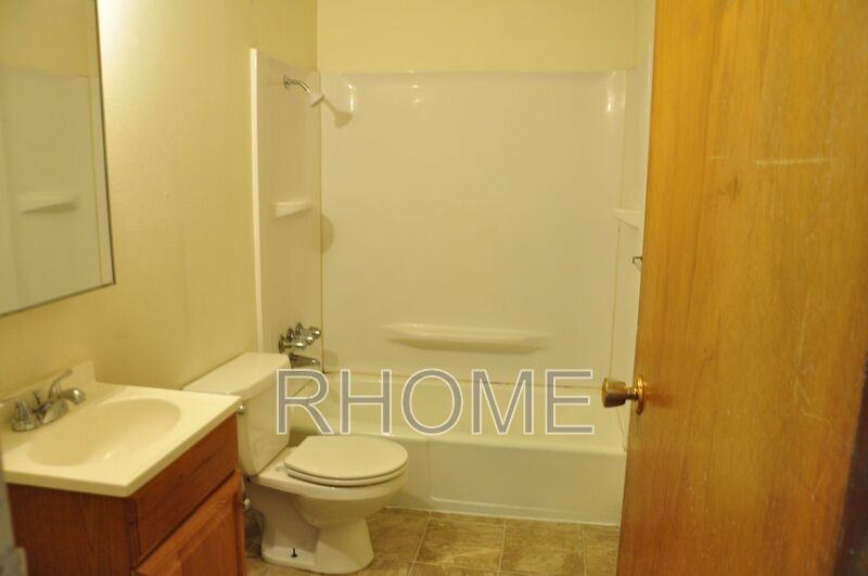 267 W Center St #8 - Photo 7 of 12