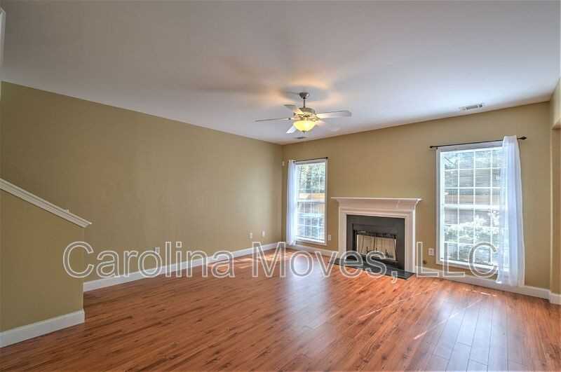 823 Terrace Creek Dr - Photo 7 of 30