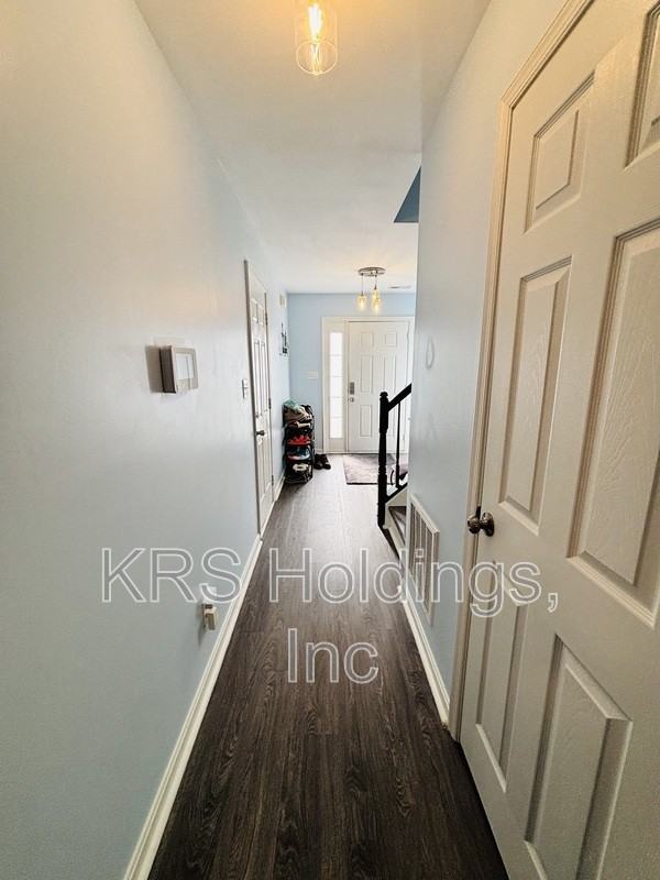 7032 Wytheville Cir - Photo 6 of 31