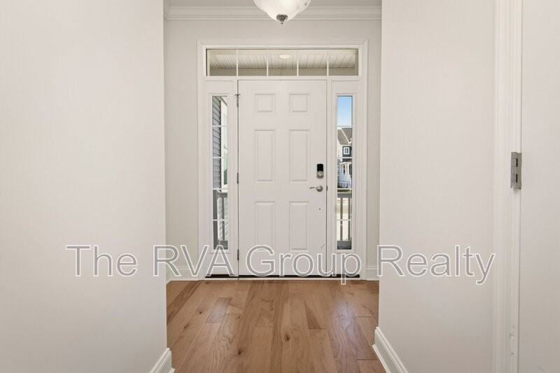 5025 Rivermere Ln - Photo 5 of 50