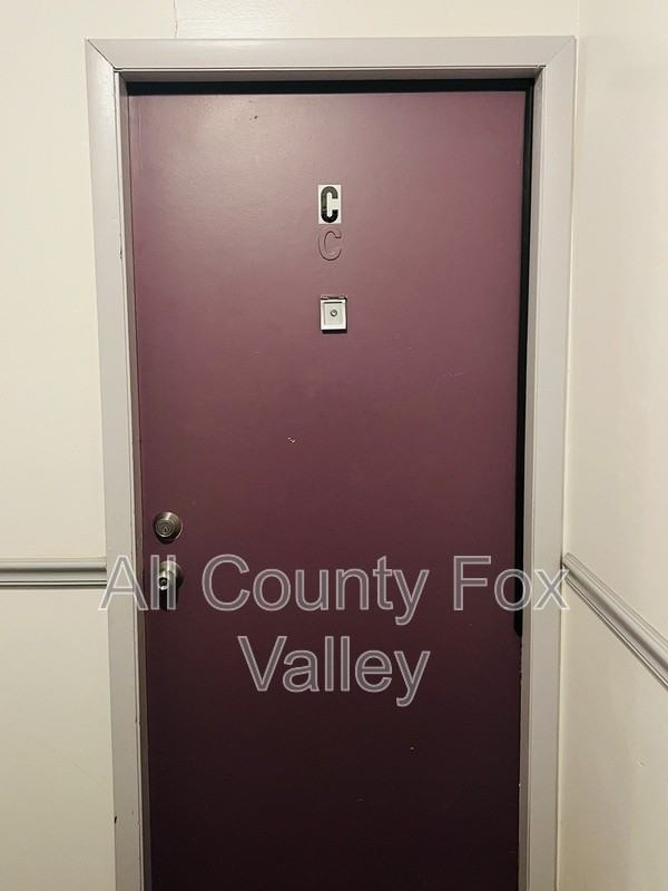 1930 Kenilworth Cir #C - Photo 3 of 14