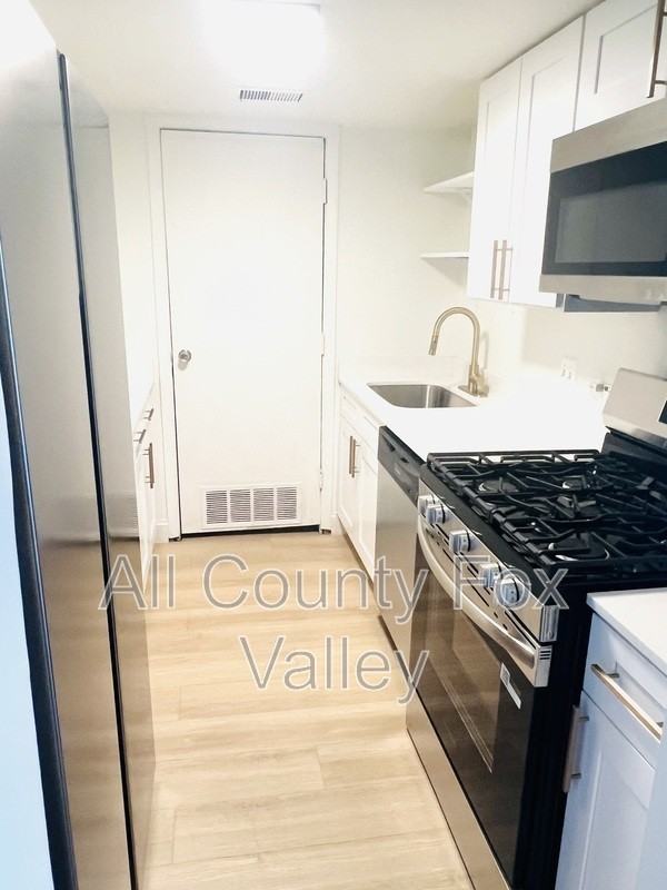 1930 Kenilworth Cir #C - Photo 6 of 14