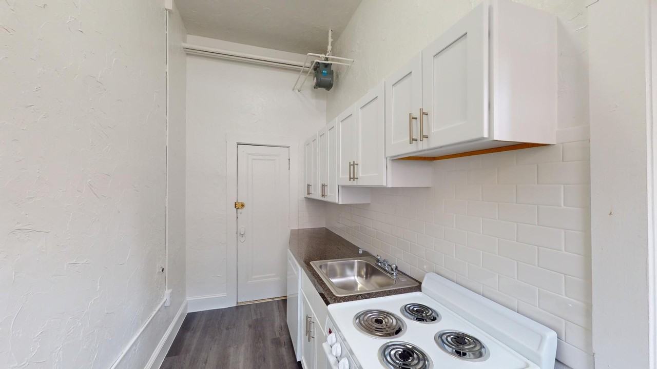 97 Brainerd Road - Photo 3 of 10