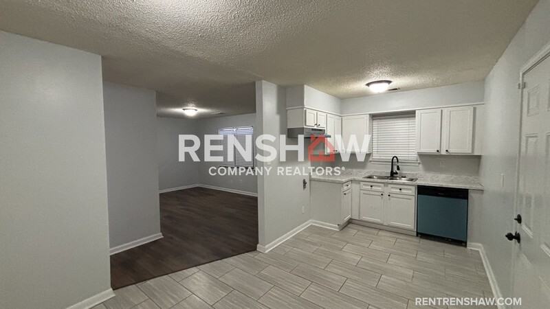 1532 Silver St - Photo 5 of 16