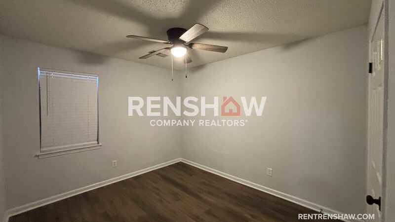 1532 Silver St - Photo 7 of 16