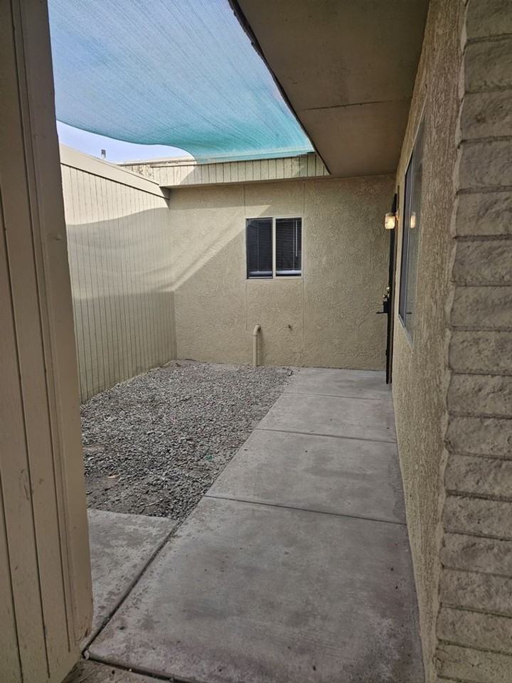 12503 - Photo 3 of 18