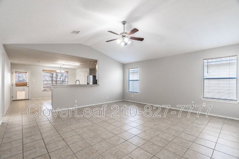 9810 Magnolia Run - Photo 7 of 36