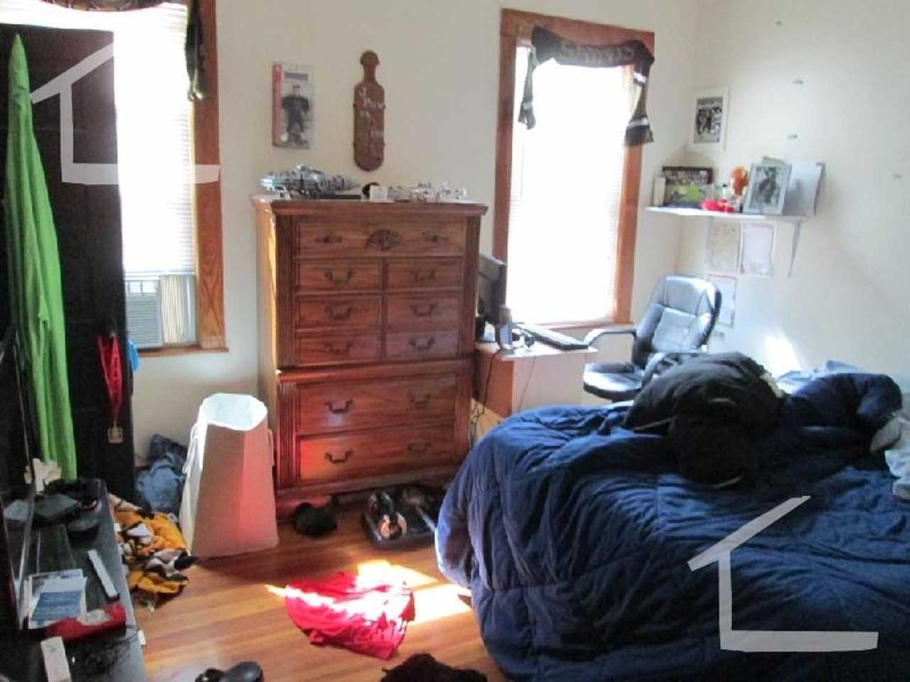344 Faneuil St - Photo 2 of 33