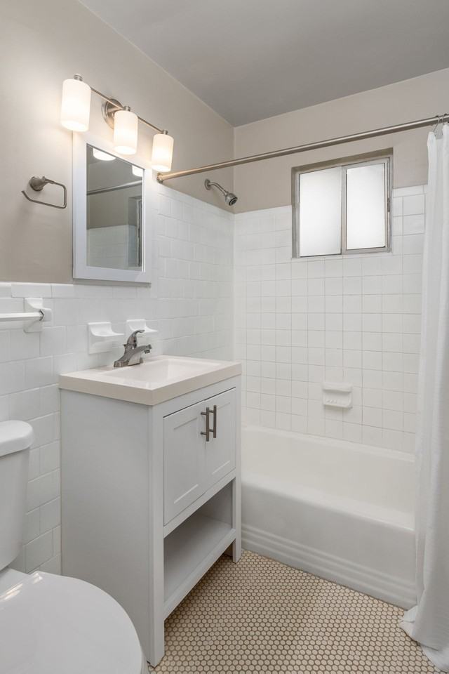 351 Hillcrest - Photo 6 of 24