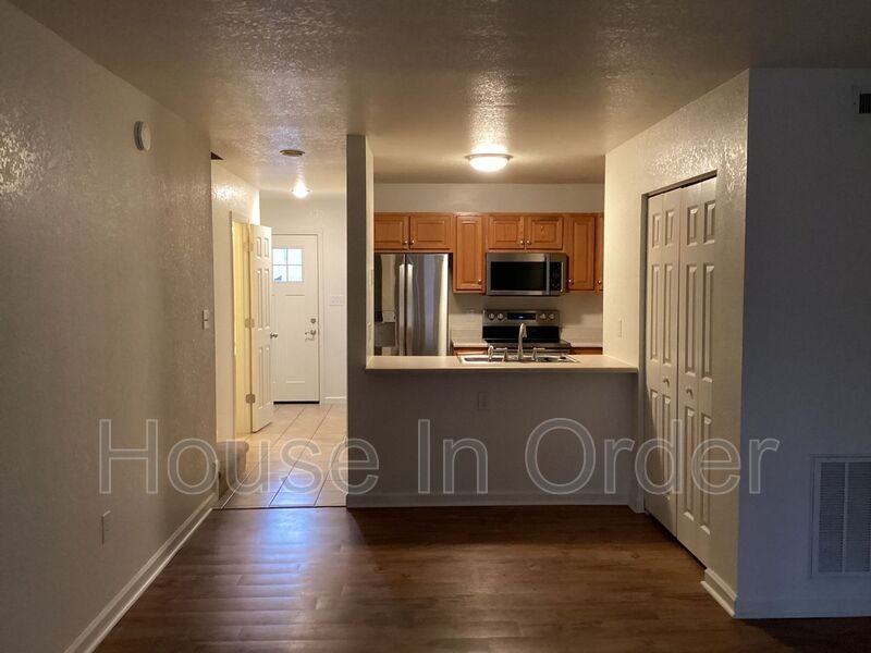 11 Rathfarnham Rd #11K - Photo 3 of 14