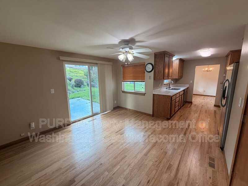 6040 S Asotin Ct - Photo 4 of 29