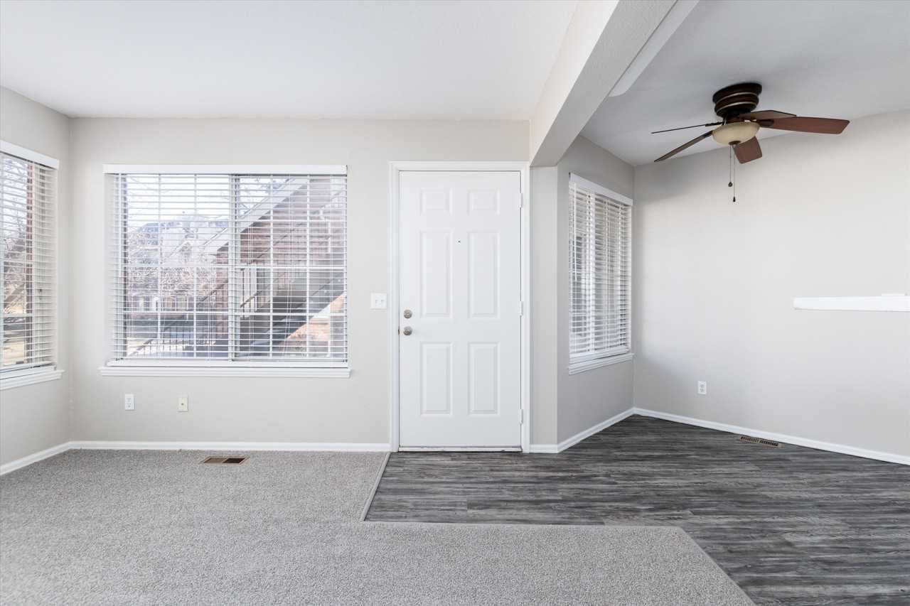 13823 E LEHIGH AVE - Photo 4 of 29