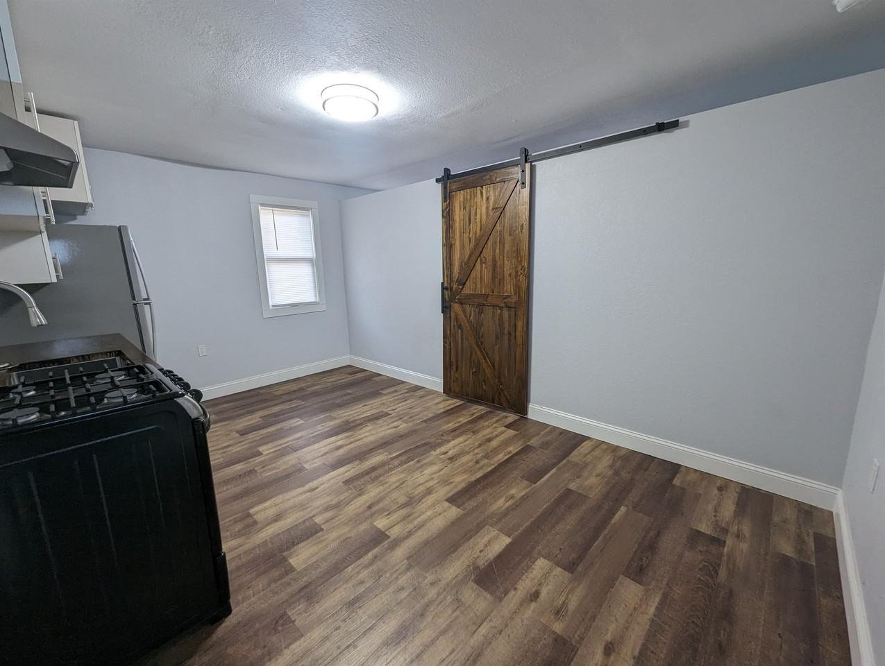 205 Oskaloosa Street - Photo 2 of 7