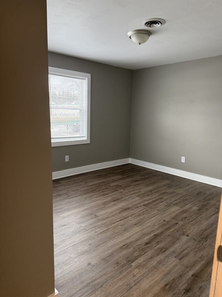 716 Dale Avenue - Photo 2 of 11