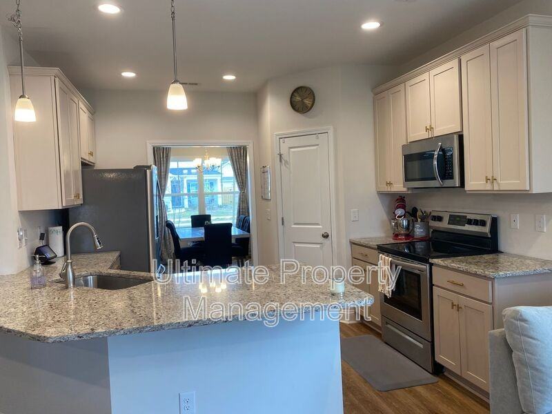 1449 Lewis Landing Ave - Photo 6 of 24