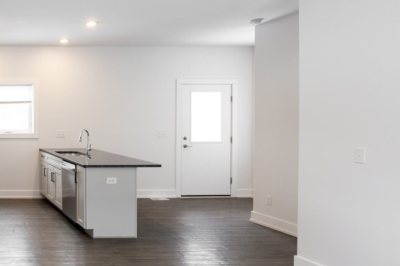 Midtown Place - Photo 2 of 17