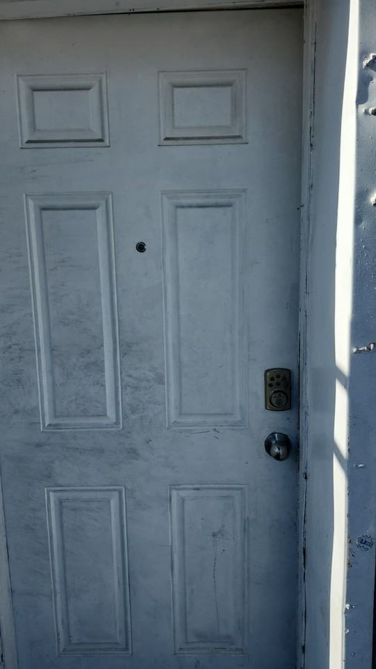 1515 South Drake Avenue - Photo 3 of 26