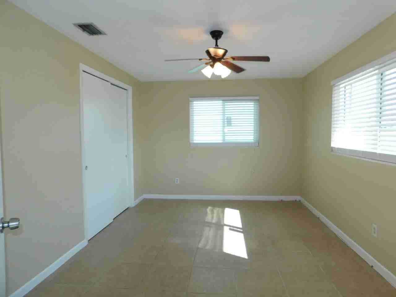 2664 St. Joseph Dr. W - Photo 3 of 12