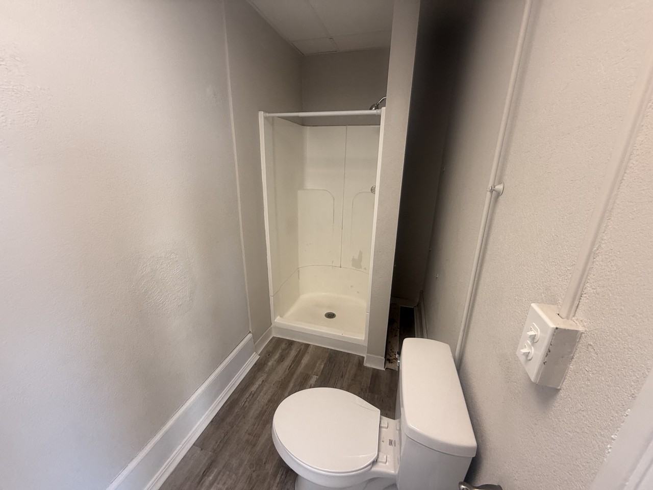 106 Delaware Avenue - Photo 5 of 9