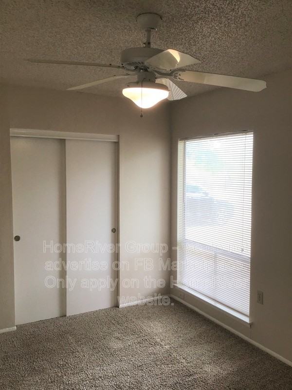 12710 Thomas Sumter St - Photo 3 of 20