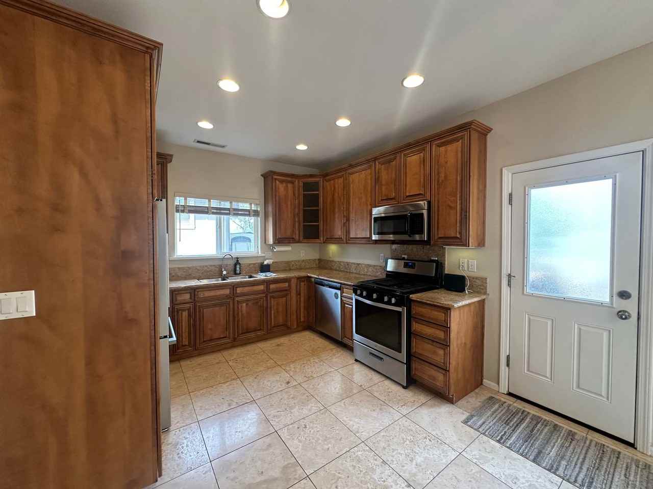 175 Poker Flat Rd - Photo 5 of 35