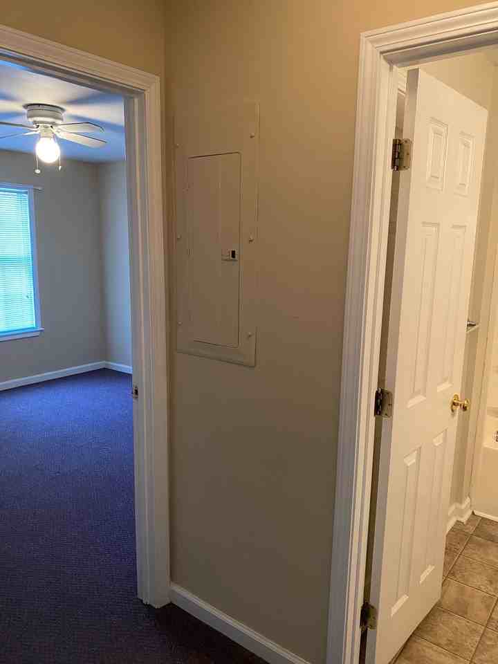 713 21st Street North - Photo 3 of 30