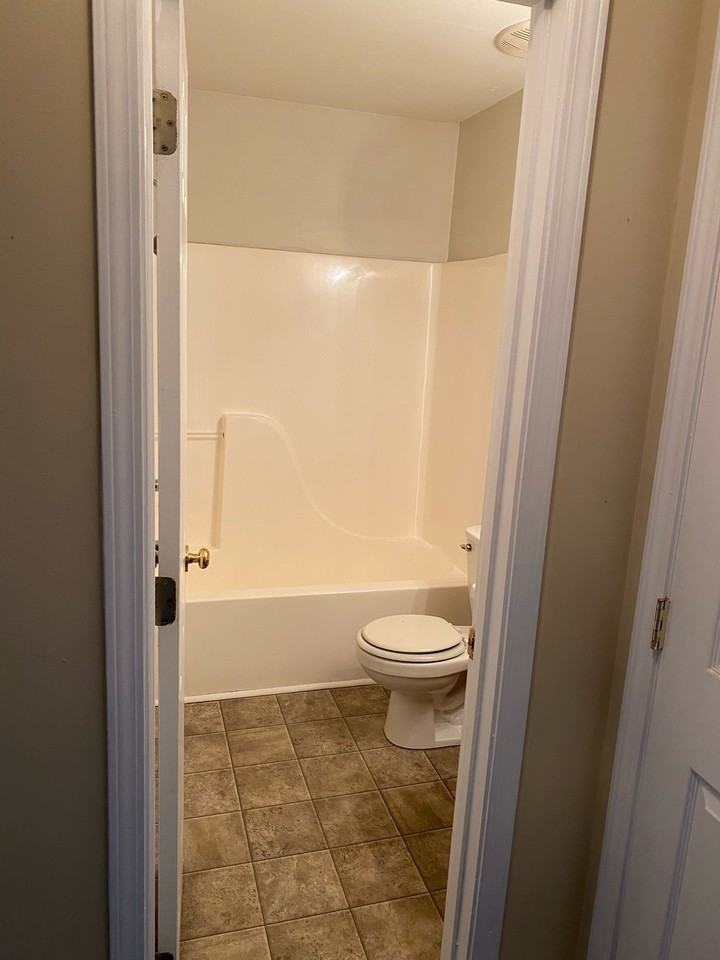 713 21st Street North - Photo 7 of 30