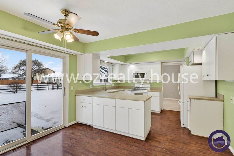 2417 Whitechapel Dr - Photo 5 of 19