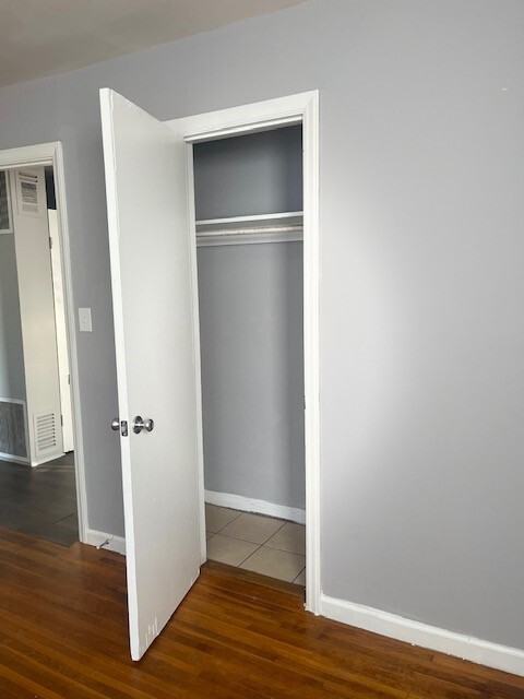 1123 N Harding  - NEW - Photo 3 of 11