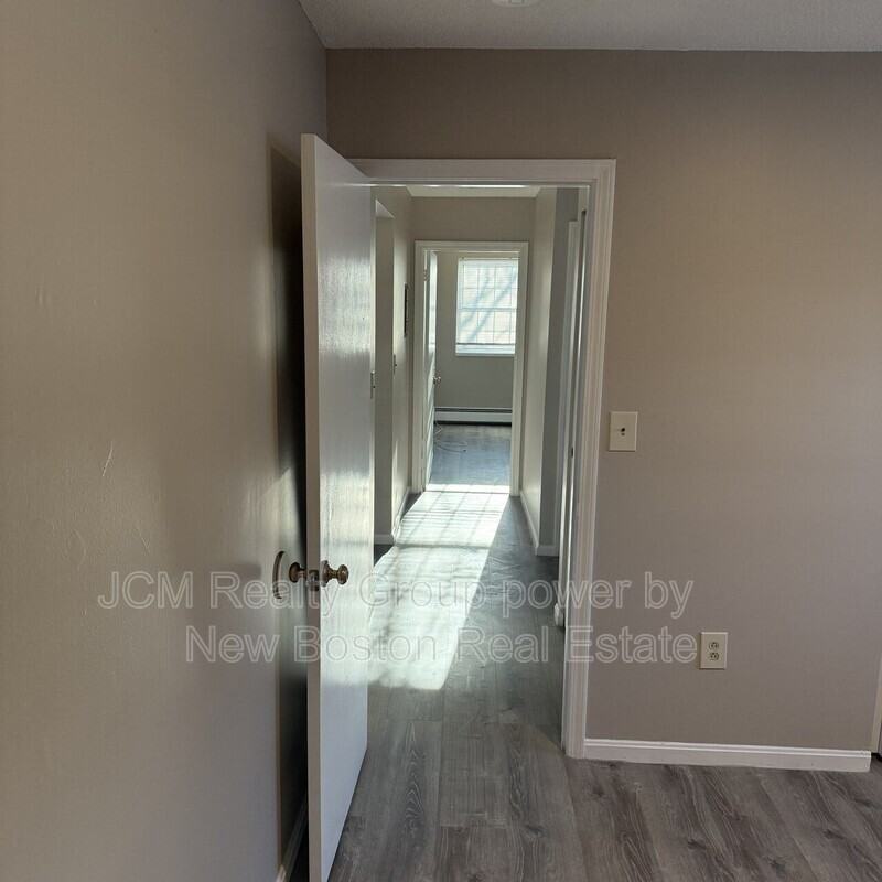 509 Chatham St - Photo 4 of 10