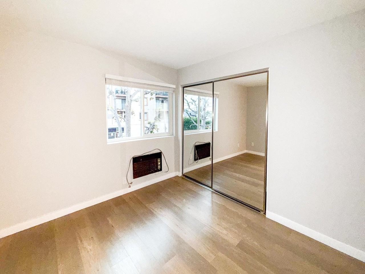 1400 Venice Blvd. - Photo 3 of 37