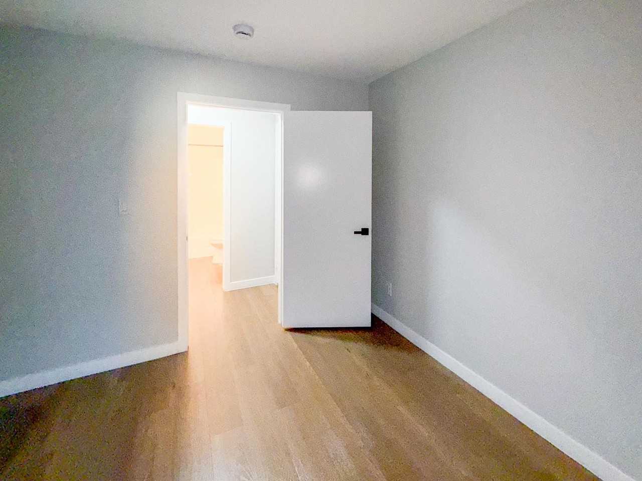 1400 Venice Blvd. - Photo 4 of 37