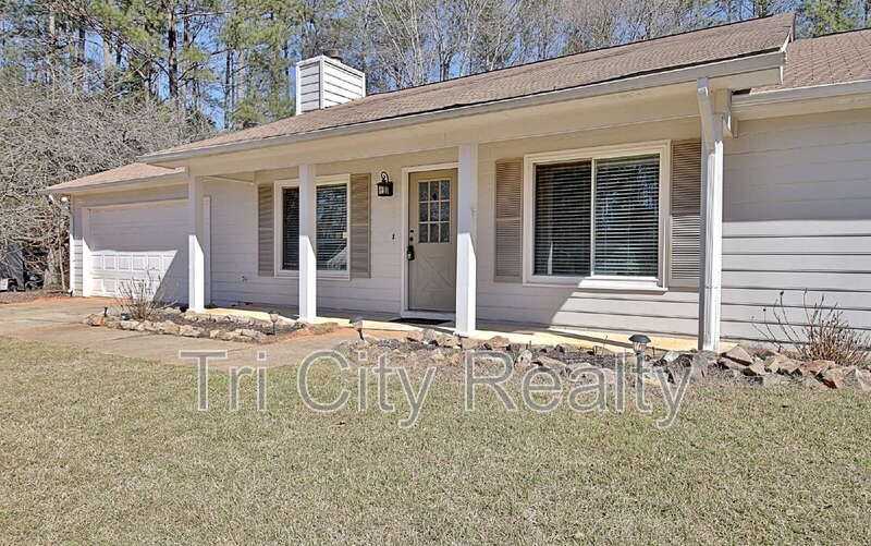 210 Bella Rosa - Photo 3 of 49