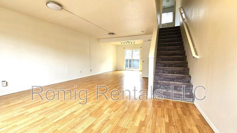 6709 Ne 55th St - Photo 2 of 18