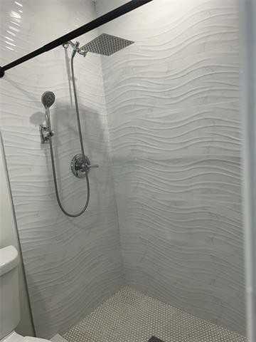 10420 Southwest 207th Street - Photo 6 of 12