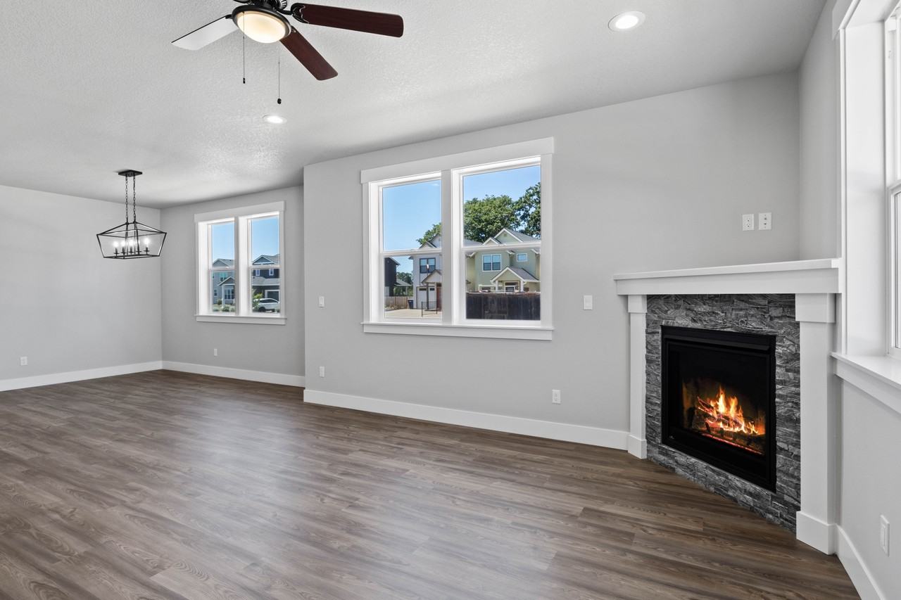 KE15-1- 1085 Sassafras St. Independence, OR 97351 - Photo 6 of 36