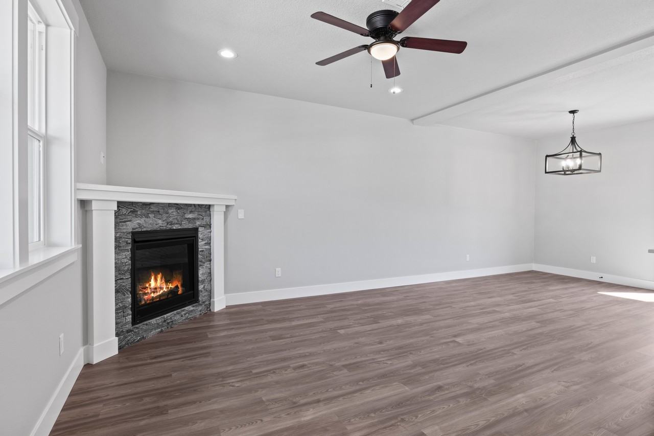 KE15-2- 1213 South 11th Street. Independence, OR 97351 - Photo 4 of 33