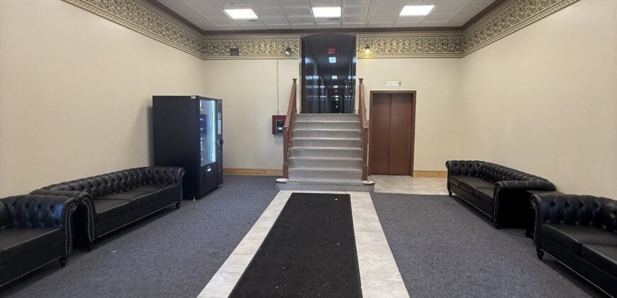 1108 East Genesee Street - Photo 2 of 50