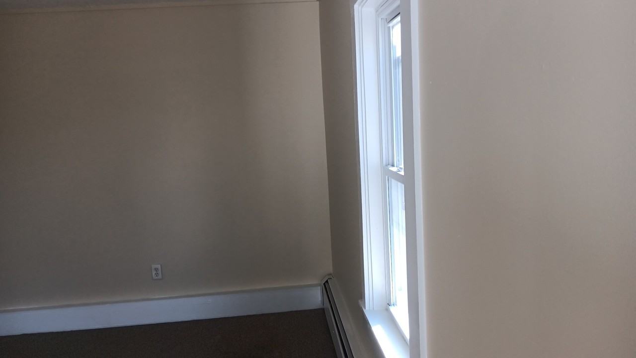 85 Pine Street - Photo 3 of 21